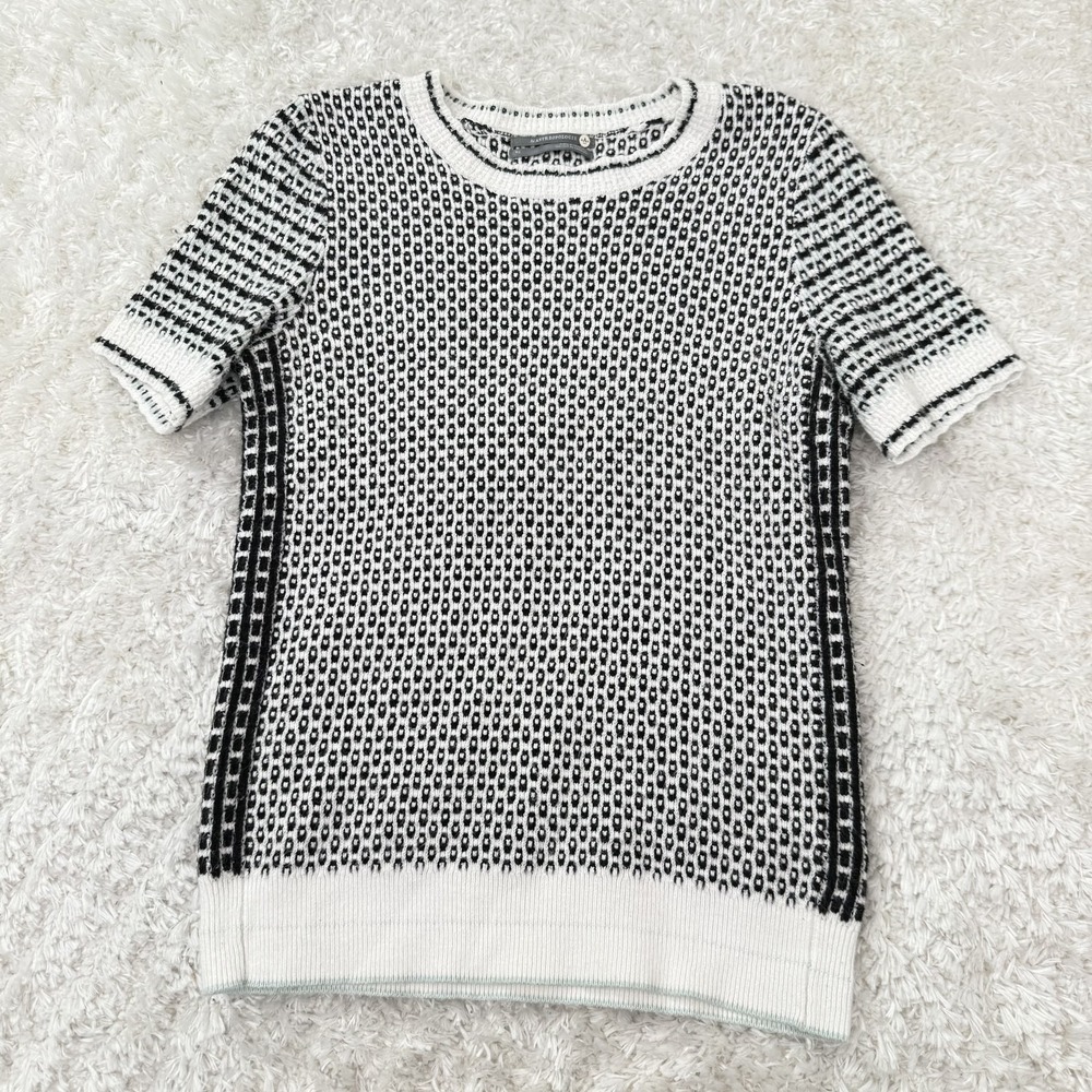 Anthropologie Sweater Womens XS Short Sleeve Knit Pullover Geometric Top